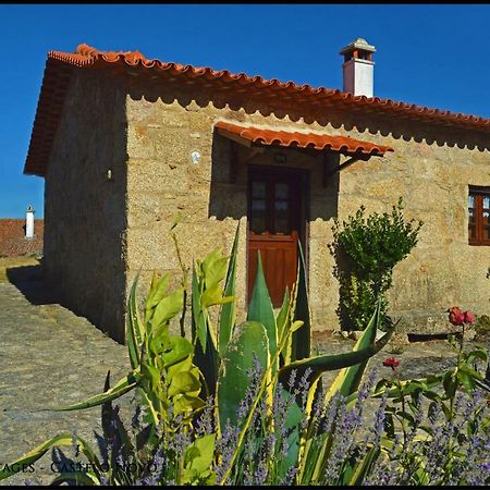 Castelo Cottages Castelo Novo Exterior foto